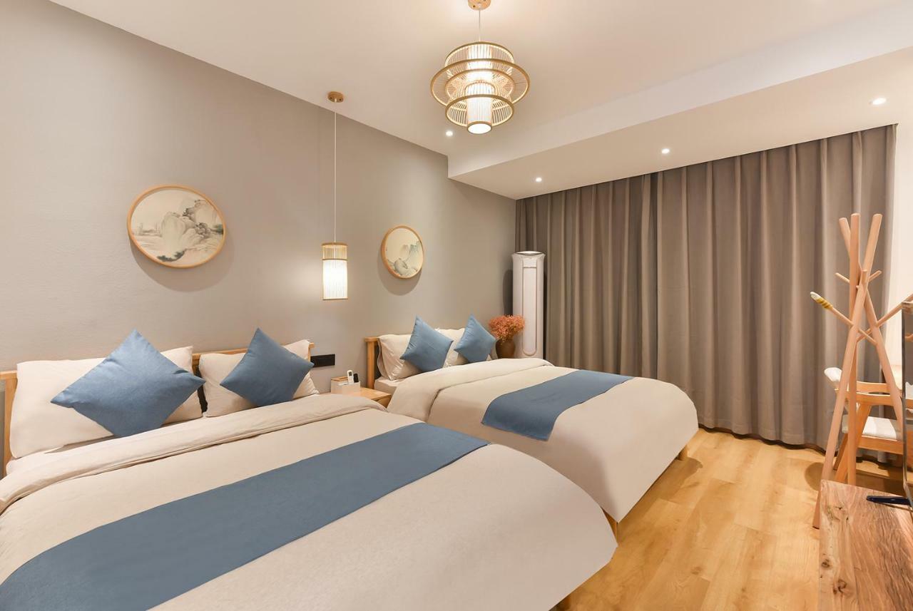 Yifangyan - Tingyuan Qingshe Hostel Fenghuang Eksteriør billede