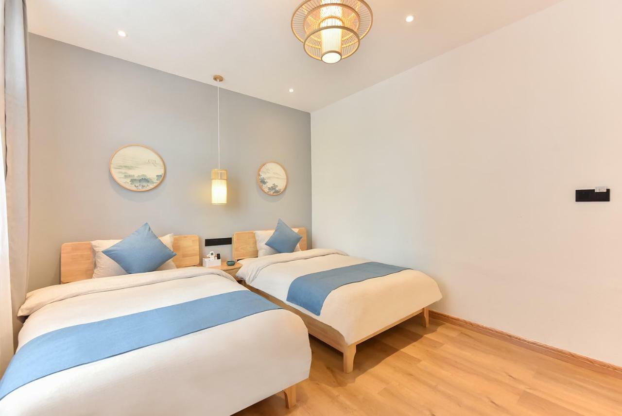 Yifangyan - Tingyuan Qingshe Hostel Fenghuang Eksteriør billede