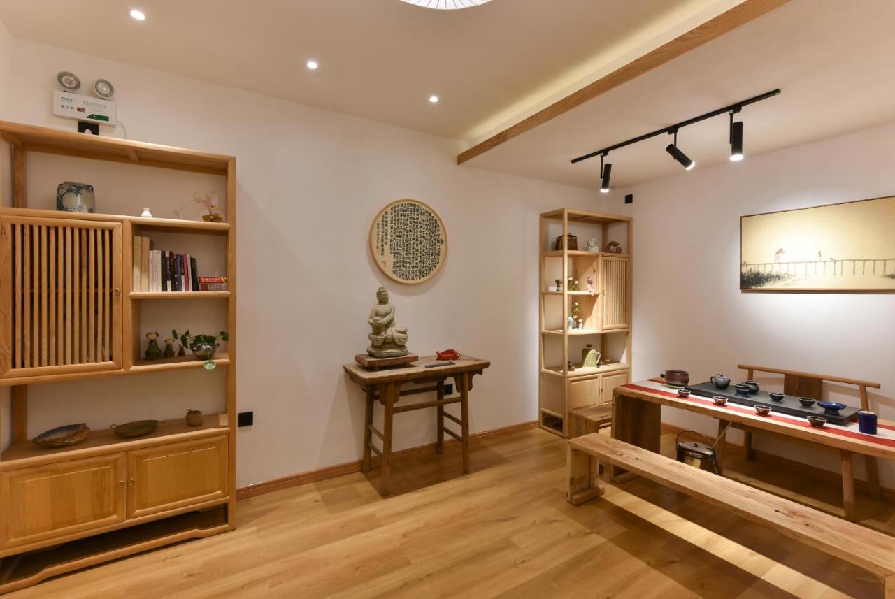 Yifangyan - Tingyuan Qingshe Hostel Fenghuang Eksteriør billede